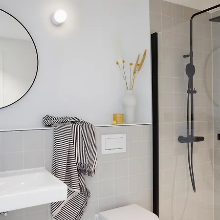 De Ole School Ferienapartments Medium-apartment 01 , Huus Stranden Lejlighed Hohwacht