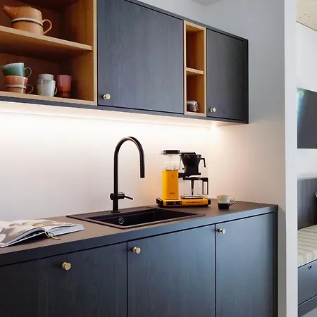 De Ole School Ferienapartments Medium-apartment 01 , Huus Stranden