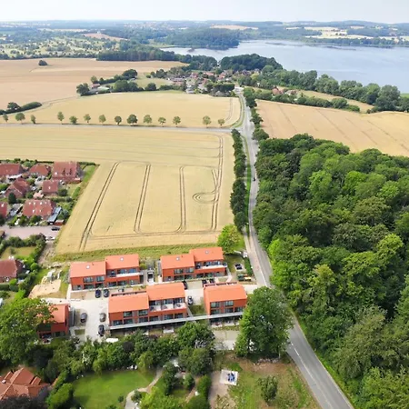 De Ole School Ferienapartments Medium-apartment 01 , Huus Stranden