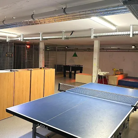 De Ole School Ferienapartments Medium-apartment 01 , Huus Stranden